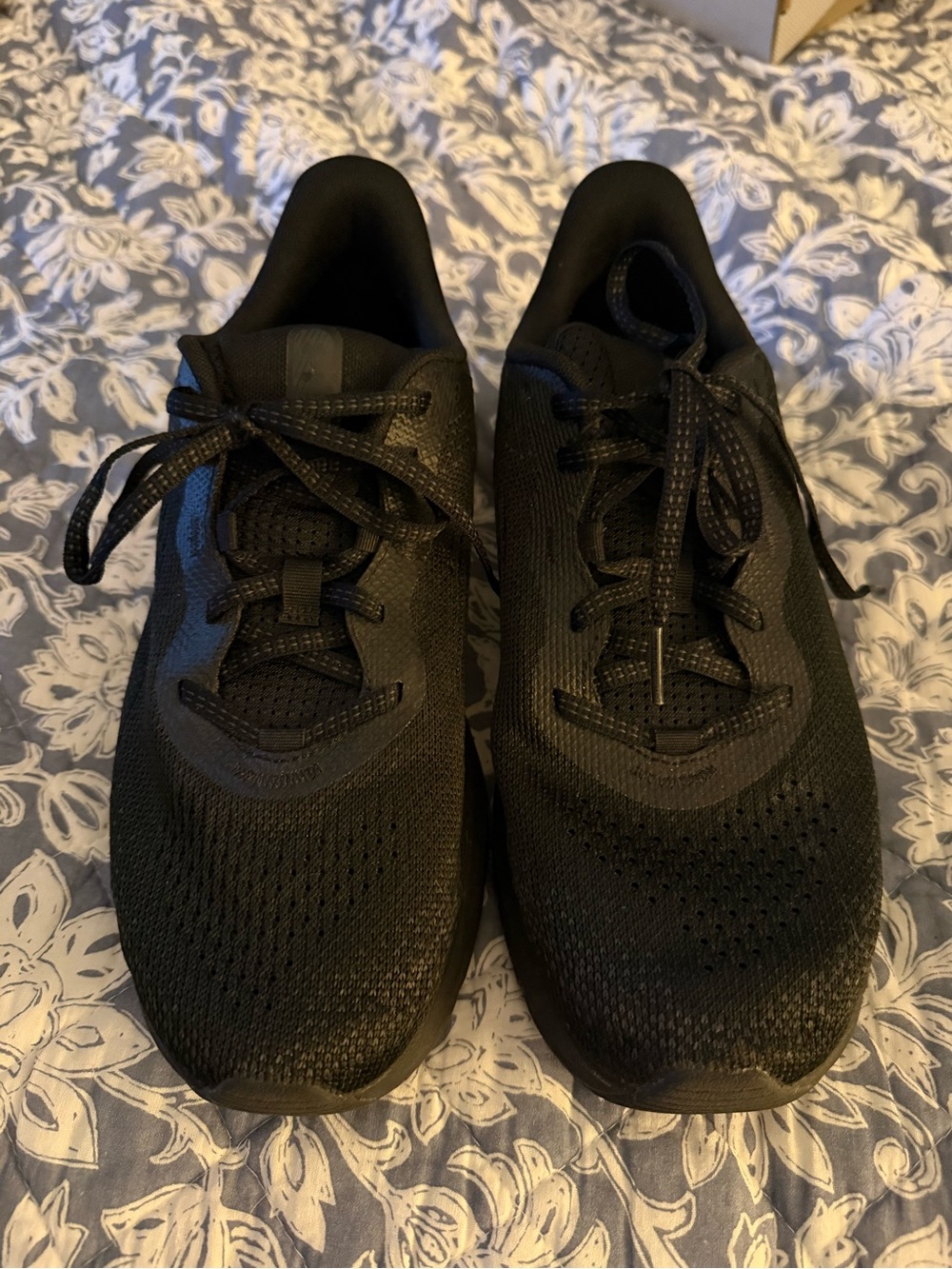 Under Armour Men's Black Performance Running Shoes